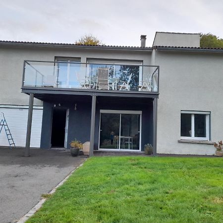 A 5 Mns Du Puy De Dome Avec Vue Imprenable Studio Rez De Jardin 24M2 Neuf A Laschamps Saint-Genès-Champanelle Eksteriør billede