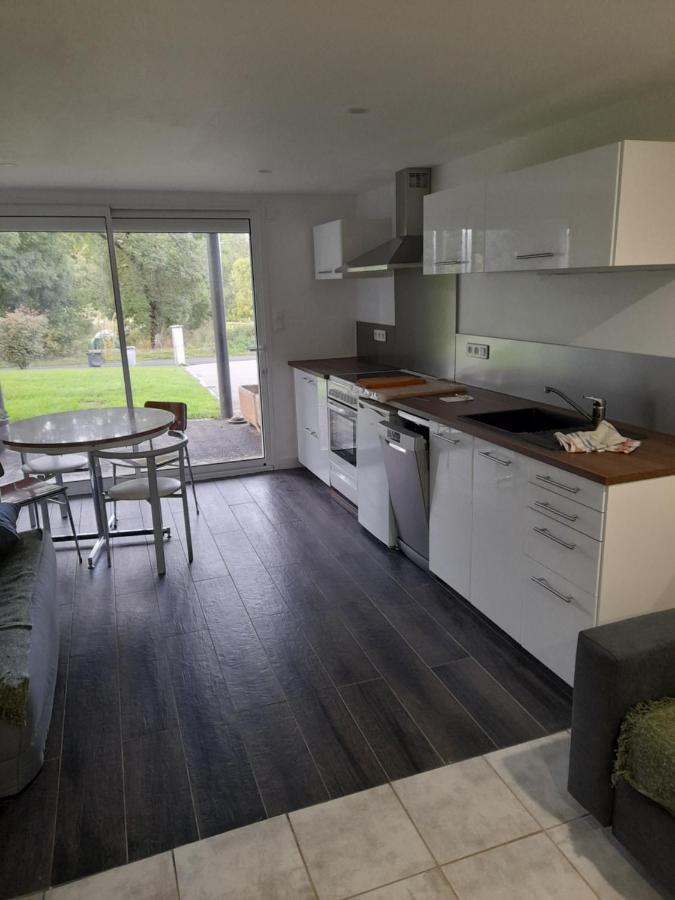 A 5 Mns Du Puy De Dome Avec Vue Imprenable Studio Rez De Jardin 24M2 Neuf A Laschamps Saint-Genès-Champanelle Eksteriør billede